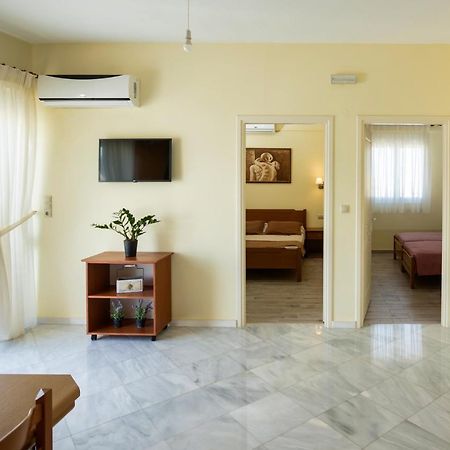Daisy Hotel Apartments 罗希姆诺 外观 照片