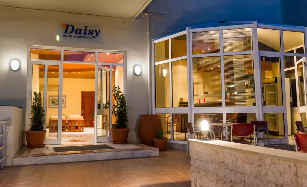 Daisy Hotel Apartments 罗希姆诺 外观 照片