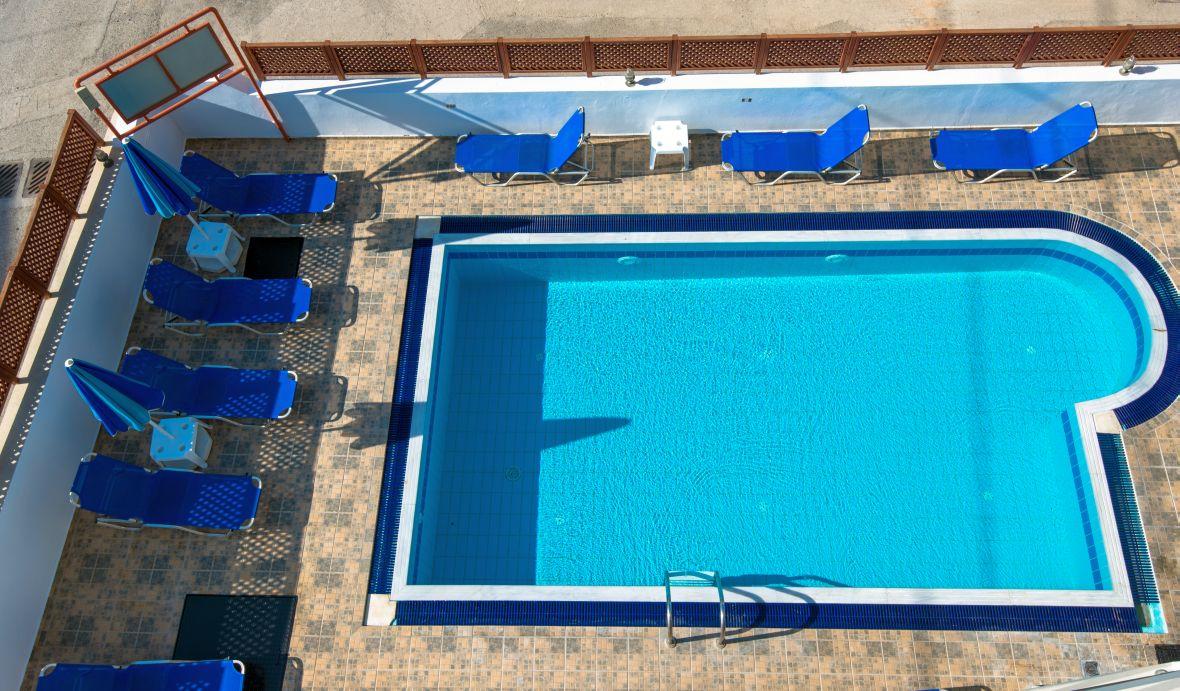 Daisy Hotel Apartments 罗希姆诺 外观 照片