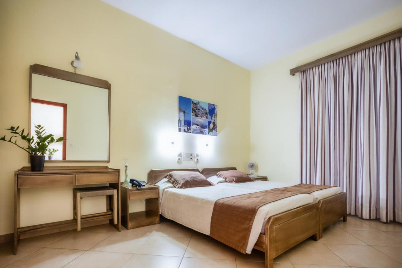 Daisy Hotel Apartments 罗希姆诺 外观 照片
