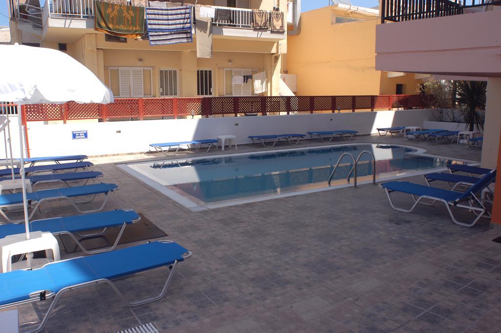 Daisy Hotel Apartments 罗希姆诺 外观 照片